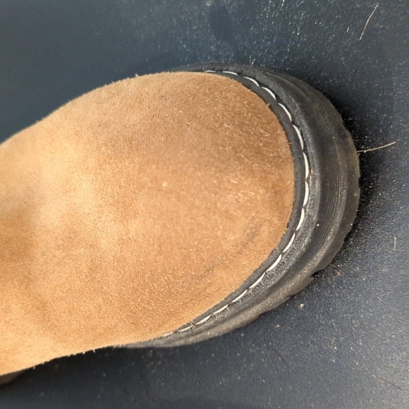 Marc Fisher Chelsea Boot - Picture 8 of 8